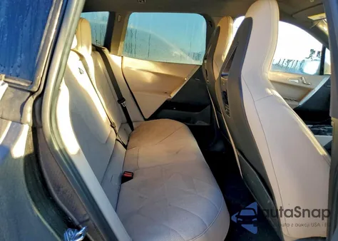 2024 BMW Ix xDrive50 z USA, uszkodzony, nr VIN WB523CF03RCR15800